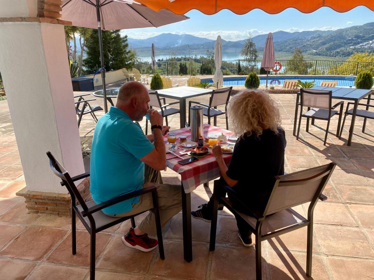 Casa Nuestro Sueno Bed & Breakfast Viñuela Dış mekan fotoğraf