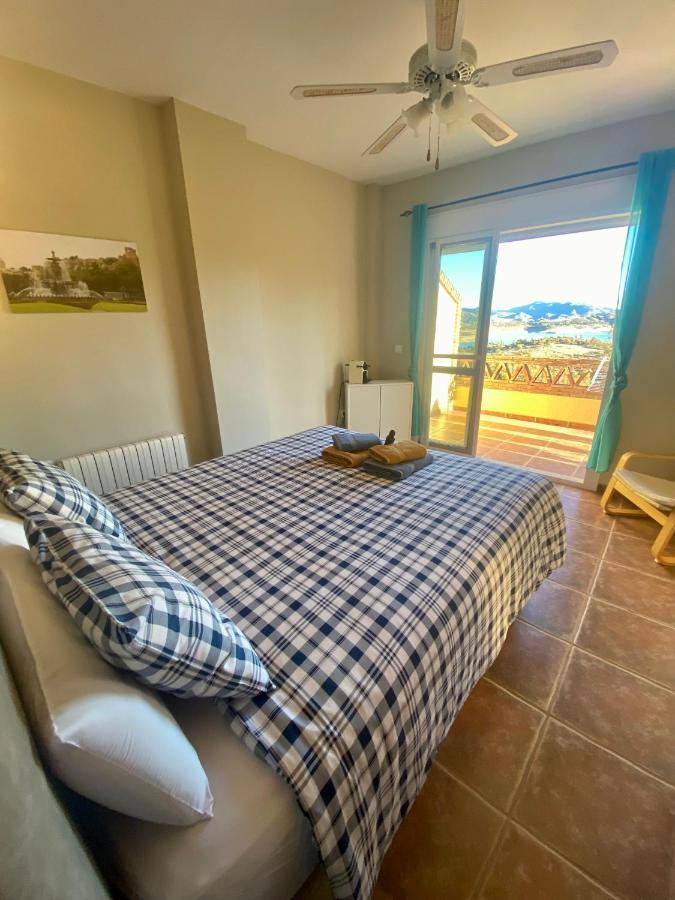 Casa Nuestro Sueno Bed & Breakfast Viñuela Dış mekan fotoğraf