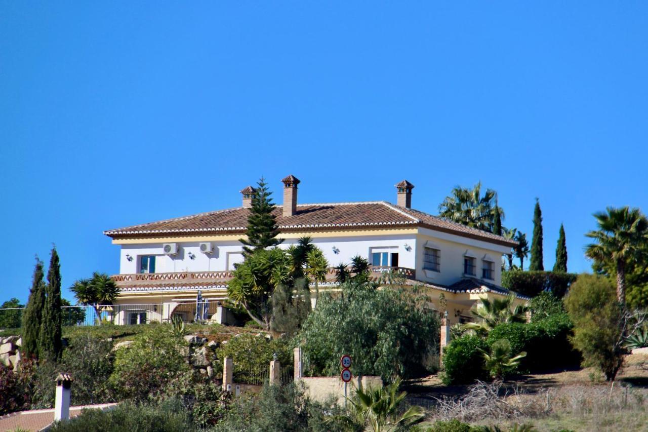 Casa Nuestro Sueno Bed & Breakfast Viñuela Dış mekan fotoğraf
