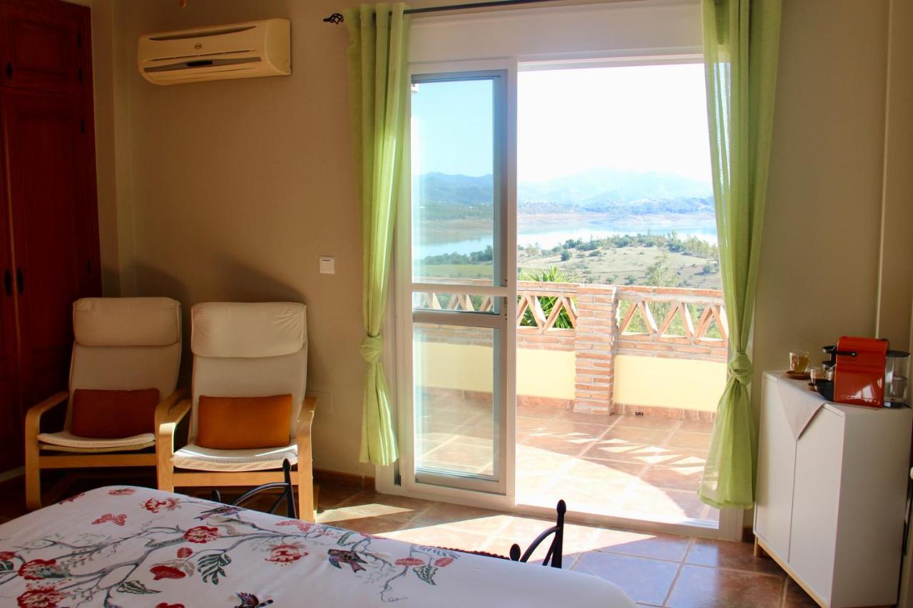 Casa Nuestro Sueno Bed & Breakfast Viñuela Dış mekan fotoğraf